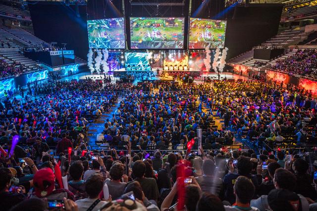 本场比利简 本场比利简